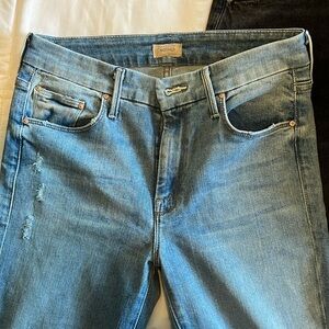 MOTHER Looker Ankle Step Fray in size 29. Distressed blue. Unworn without tags